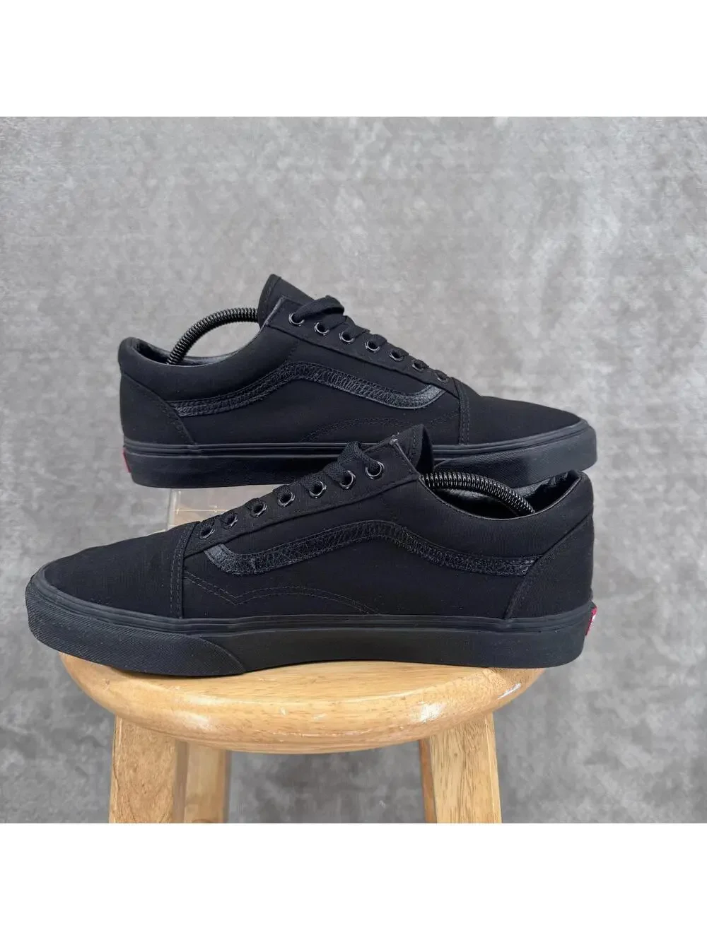 Vans Old Skool Shoes Mens Size 11.5 Black Canvas Low Top Skate Sneakers Casual - Picture 2 of 12